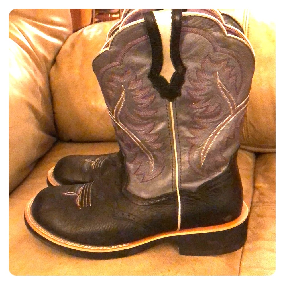 💕Ariat Boots💕
